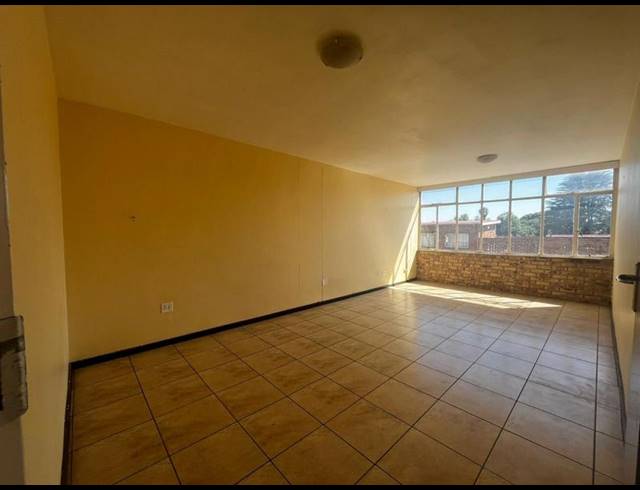 2 BEDROOM PROPERTY TO RENT IN EDLEEN